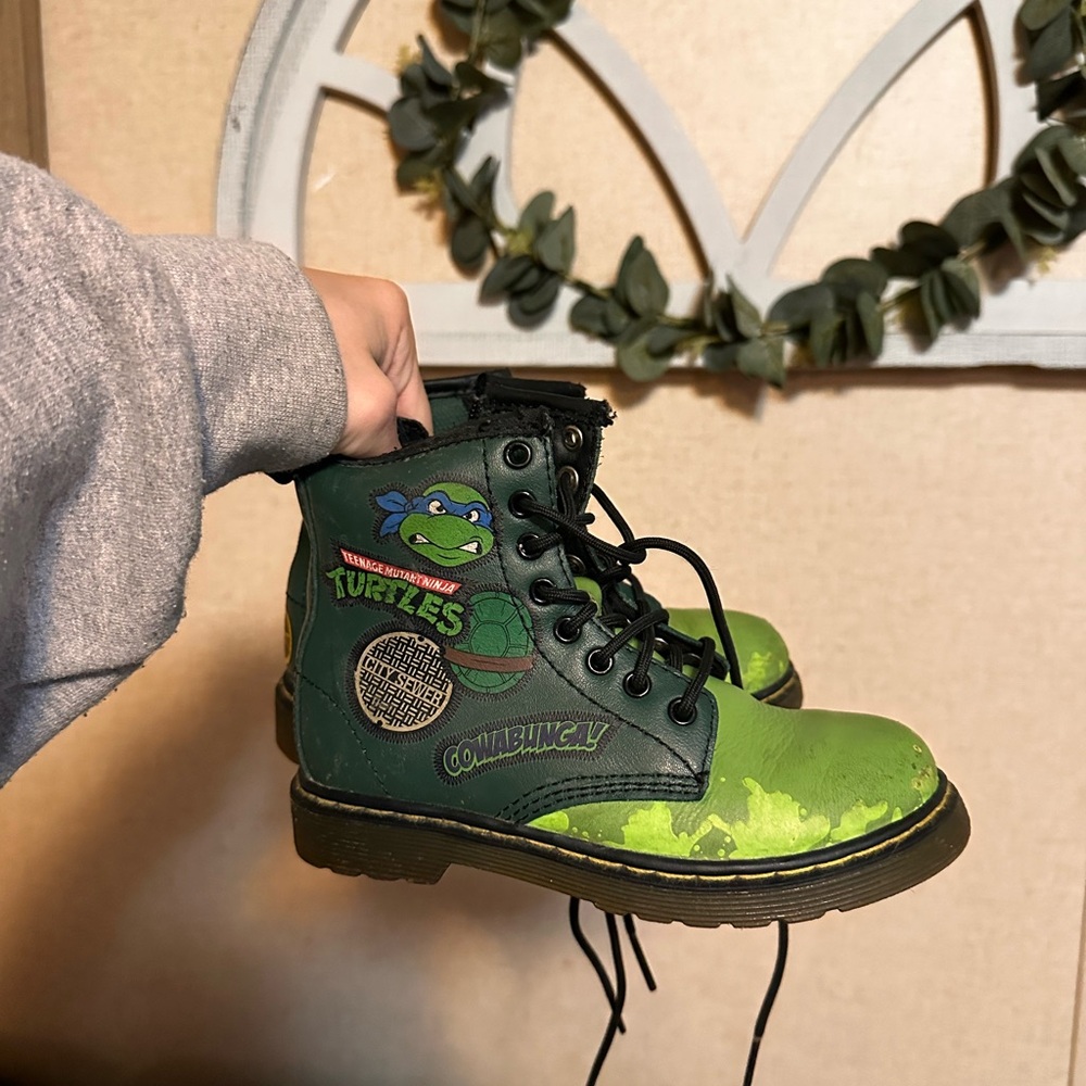 Dr. Martens Green Teenage Mutant Ninja Turtles Kids Boots